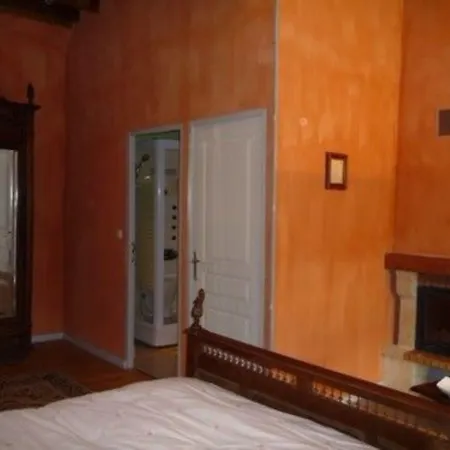 Bed & Breakfast Au Mesnil Le Bas Bray 3*