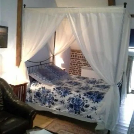 Au Mesnil Le Bas Bray 3*